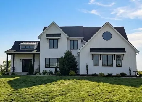 29706 Easley Rd, Lees Summit, MO 64086