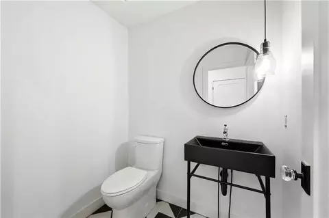 Bath - 29706 Easley Rd, Lees Summit, MO 64086 photo 1 of 6