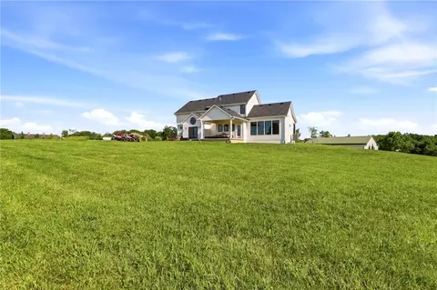 Exterior - 29706 Easley Rd, Lees Summit, MO 64086 photo 12 of 21