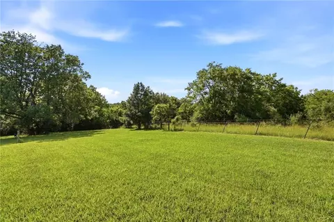 Exterior - 29706 Easley Rd, Lees Summit, MO 64086 photo 13 of 21