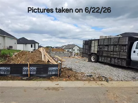 11223 S Gleason Rd, Olathe, KS 66061
