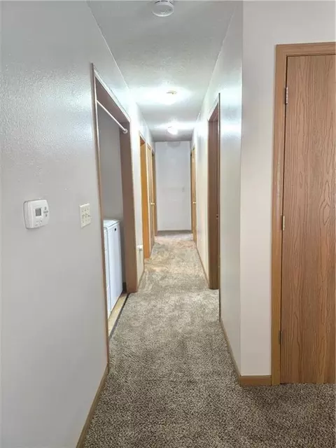 Entry Way - 817 W Park St, Cherryvale, KS 67335 photo 1 of 1