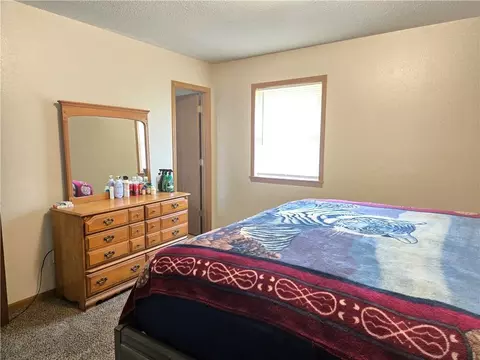 Bedroom - 817 W Park St, Cherryvale, KS 67335 photo 3 of 9