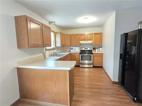 Kitchen - 817 W Park St, Cherryvale, KS 67335 photo 2 of 5