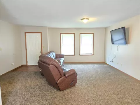 Living - 817 W Park St, Cherryvale, KS 67335 photo 1 of 4