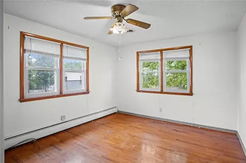 Bedroom - 1300 John St, Atchison, KS 66002 photo 9 of 10