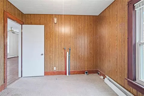 Bedroom - 1300 John St, Atchison, KS 66002 photo 7 of 10