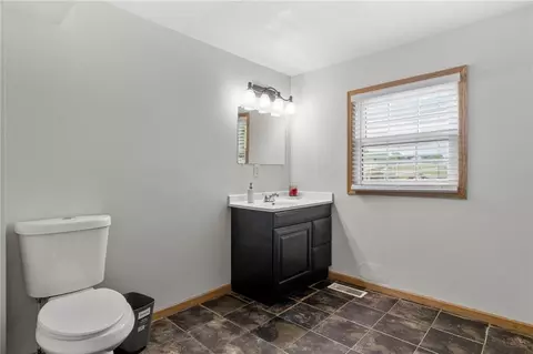Bath - 320 Boder St, Troy, KS 66087 photo 1 of 2