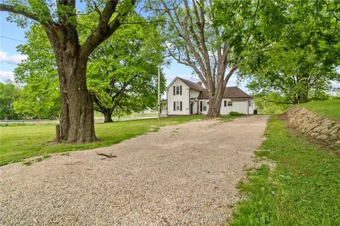 Exterior - 320 Boder St, Troy, KS 66087 photo 4 of 5