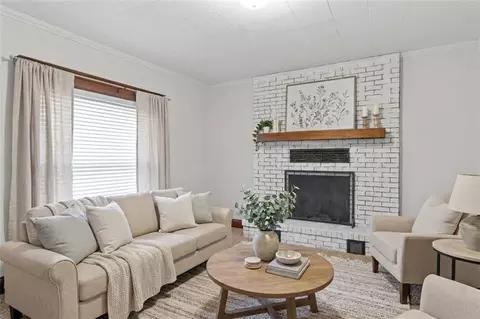 Living - 320 Boder St, Troy, KS 66087 photo 4 of 4
