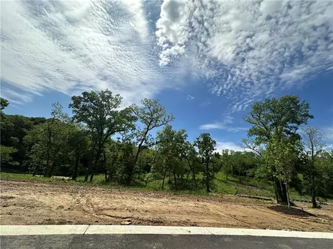 lot18 Copper Hill Dr, Parkville, MO 64152