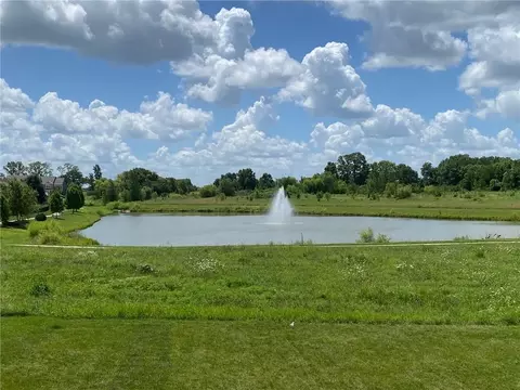 18725 W 193rd St, Spring Hill, KS 66083