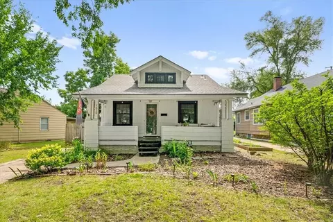 7515 Harrison St, Kansas City, MO 64131