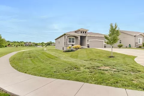 Exterior - 19006 Millview St, Spring Hill, KS 66083 photo 17 of 20