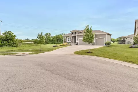 Exterior - 19006 Millview St, Spring Hill, KS 66083 photo 16 of 20