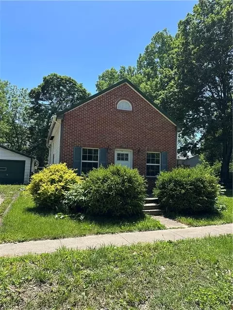 305 W Maple St, Plattsburg, MO 64477