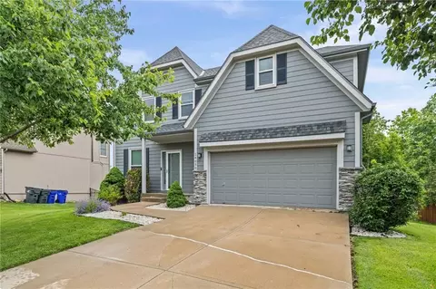 14050 W 147th Pl, Olathe, KS 66062