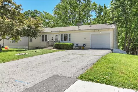 Exterior - 16705 E 3rd St, Independence, MO 64056 photo 1 of 9