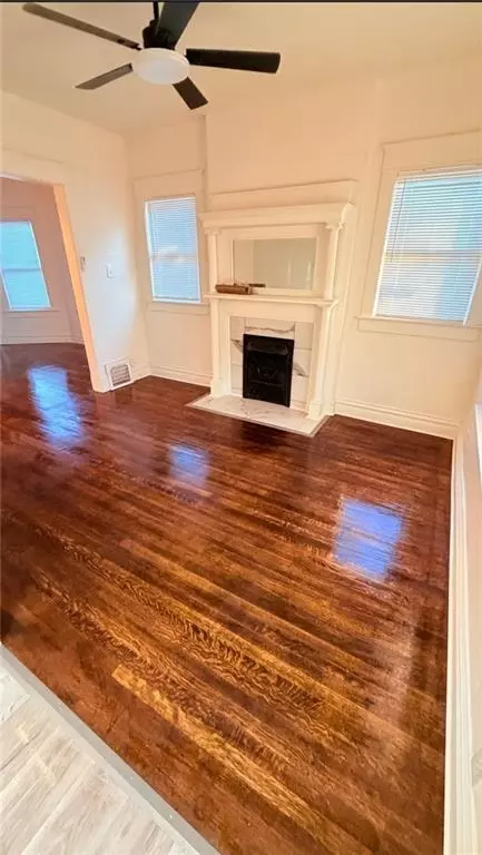 805 Spruce Ave, Kansas City, MO 64124