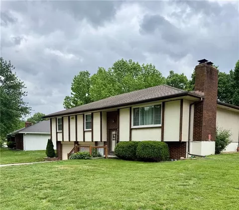 4413 W Haverill Dr, Saint Joseph, MO 64506