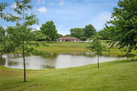 17323 Landmark Dr, Holt, MO 64048