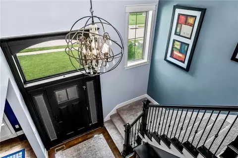 Entry Way - 4527 Verona Dr, Riverside, MO 64150 photo 3 of 4
