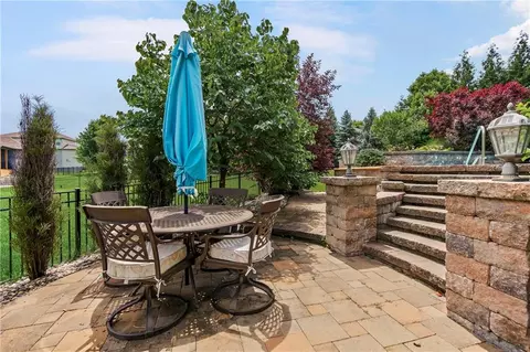 Exterior - 4527 Verona Dr, Riverside, MO 64150 photo 3 of 5