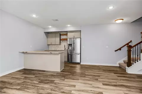 Living - 4527 Verona Dr, Riverside, MO 64150 photo 2 of 5
