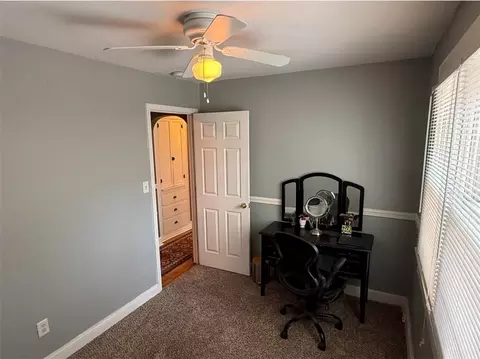 Bedroom - 419 N Willis Ave, Independence, MO 64050 photo 3 of 4