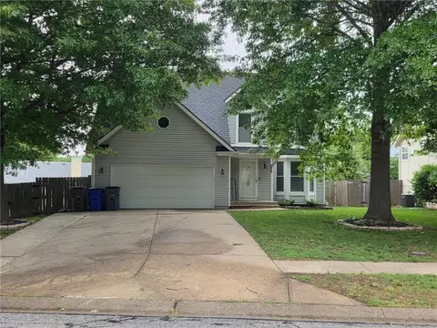 1002 E Green Gables St, Olathe, KS 66061