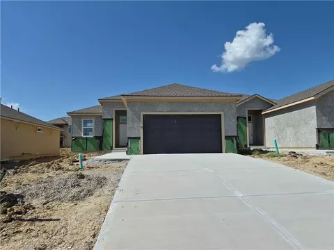 14552 Amanda Ln, Basehor, KS 66007