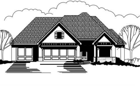 1001 Vera Dr, Raymore, MO 64083