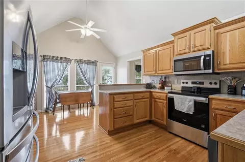 Kitchen - 2353 SW Switchback Ct, Lees Summit, MO 64082 photo 3 of 3