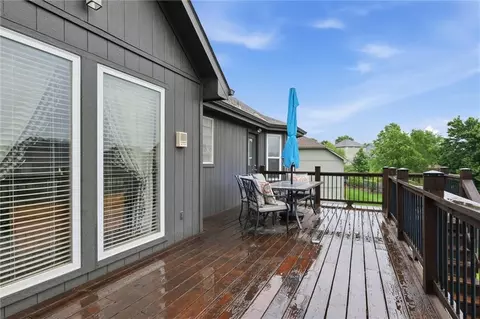 Exterior - 2353 SW Switchback Ct, Lees Summit, MO 64082 photo 4 of 6