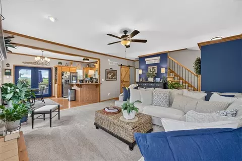 Living - 410 E Neil Chiles Rd, Buckner, MO 64016 photo 3 of 3