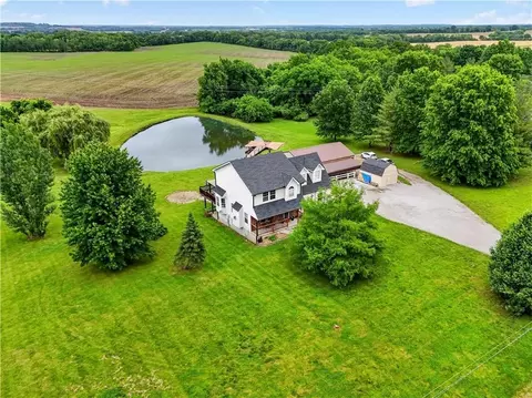 View/Area - 410 E Neil Chiles Rd, Buckner, MO 64016 photo 3 of 6