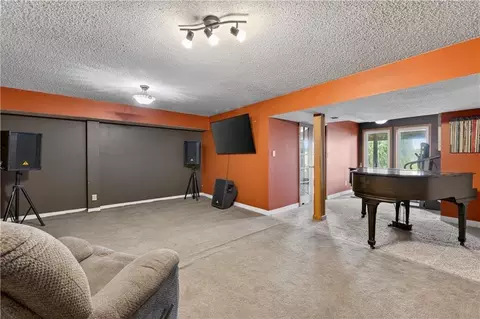Other - 410 E Neil Chiles Rd, Buckner, MO 64016 photo 6 of 8