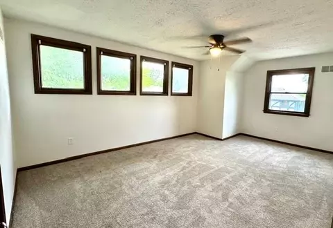 Bedroom - 1003 Todd St, Cameron, MO 64429 photo 2 of 9