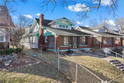 5142 Brookwood Ave, Kansas City, MO 64110
