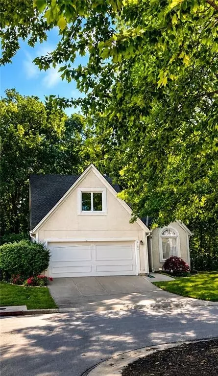 6204 W 126th St, Overland Park, KS 66209