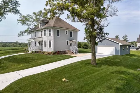 5201 Cook Rd, Saint Joseph, MO 64505