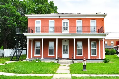 106 Prospect St, King City, MO 64463