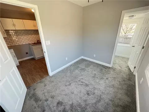11117 E 15th St, Independence, MO 64052 photo 3