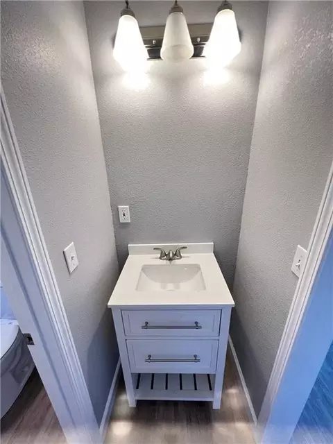 11117 E 15th St, Independence, MO 64052 photo 6