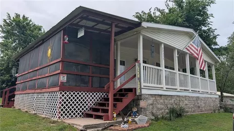 29335 Van Dyke Ave, Warsaw, MO 65355