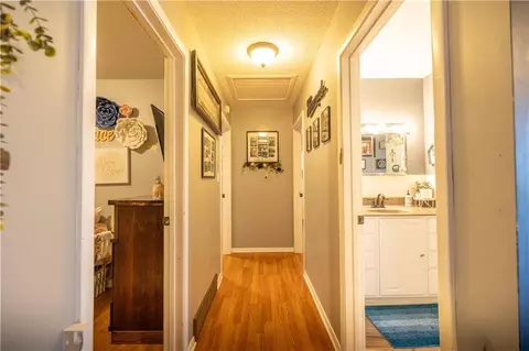 Entry Way - 207 W 2nd St, Alma, MO 64001 photo 1 of 2