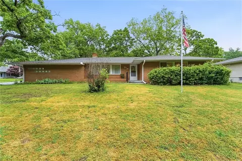 711 W Montgomery St, Clinton, MO 64735