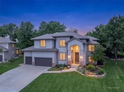 9914 Woodstock St, Lenexa, KS 66220