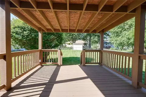 Exterior - 16017 E 37th St, Independence, MO 64055 photo 4 of 11