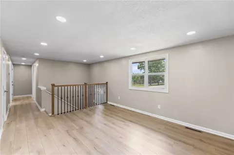 Entry Way - 6508 E 155th St, Grandview, MO 64030 photo 1 of 3